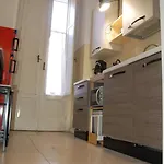 Dimora Ateneo - Nel Centro Della *