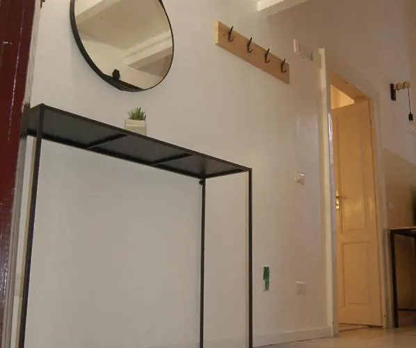 Dimora Ateneo - Nel Centro Della Citta בארי