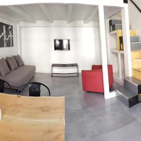 Apartamento Dimora Ateneo - Nel Centro Della *